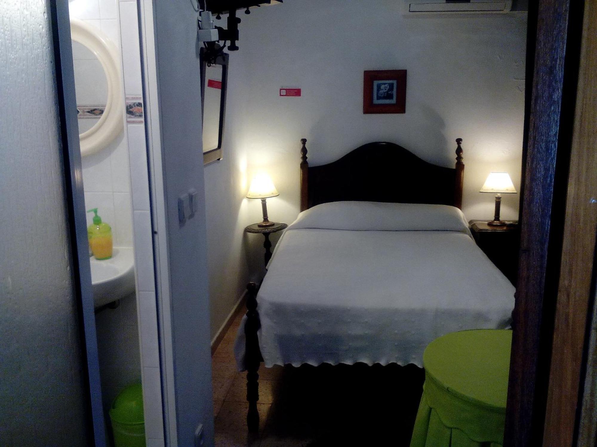 Hotel Residencia Matos Pereira Vila Real de Santo António Habitación foto